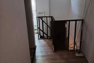 Apartament cu 4 camere decomandat în Unirii - 4