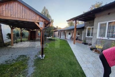 Casa cu 3 camere,baie, bucatarie,anexe.pivnita teren 800 mp Casa cu 3 camere,baie, bucatarie,anexe.pivnita teren 800 mp - 4