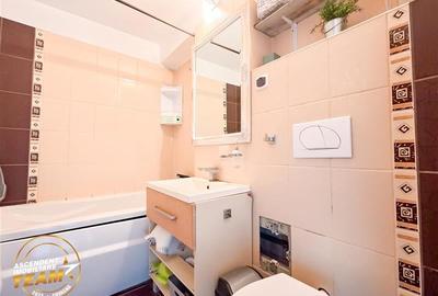 FILM&Tur 3D!Apartament decomandat,3 camere, rezidential/servicii,Central,Sfantu - 6