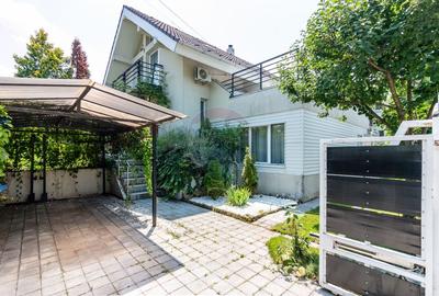 Casa / Vila in Corbeanca, langa lac, zona exclusivista - 4