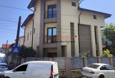 Casă cu 7 camere cu Teren 221 Mp în Baicului - 5