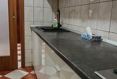 Apartament cu 2 camere în Tei - 4