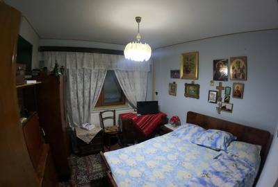 Apartament de Vanzare – central, la etaj 1 cu 3 cam !!! - 2