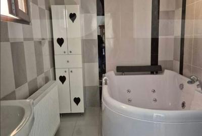 Casă cu 4 camere cu Teren 350 Mp în Central - 13