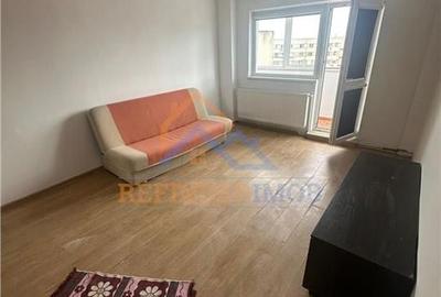 Vanzare apartament 2 camere zona Lujerului