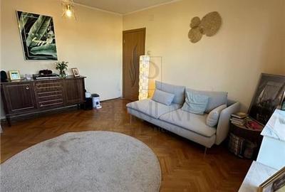 Badea Cartan - 3 cam - etj. 2 - Garaj+Boxa - mobilat - centrala - spatios- - 2