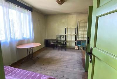 Casă cu 2 camere cu Teren 300 Mp în Petros - 11