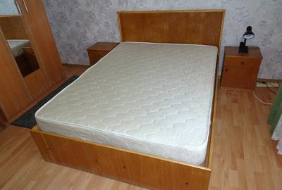 Apartament cu 3 camere decomandat, mobilat în Ozana