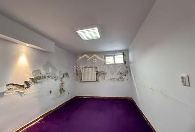 Apartament cu 6 camere decomandat, mobilat în Capitale - 36
