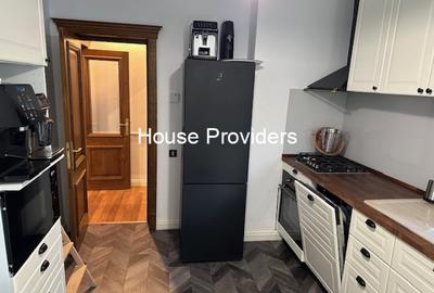 Casă cu 12 camere cu Teren 876 Mp în Central - 23