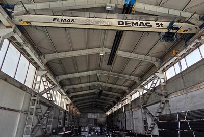 Spațiu industrial, în Periferie - 4