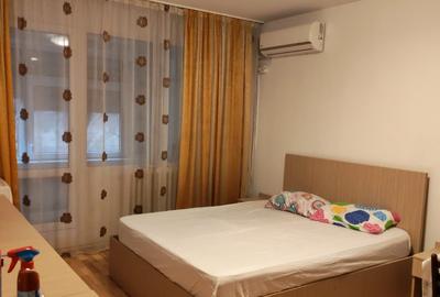 Garsonieră decomandată, mobilată în Tineretului