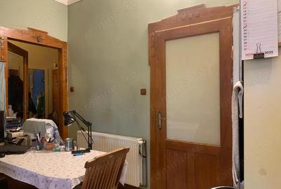 Apartament cu 3 camere decomandat în P-ța Doina - 12