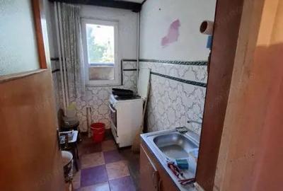 Vanzare apartament 3 camere 49 mp + boxa Progresul / Eroii Revolu?iei - 15