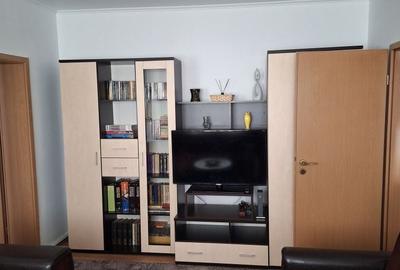 Apartament cu 3 camere semidecomandat, mobilat în Cetate - 3