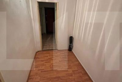 Apartament cu 3 camere decomandat în Șega - 3