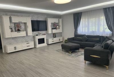 Casă cu 4 camere în Central - 4
