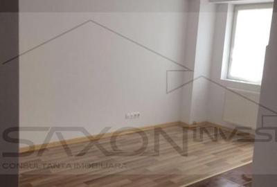 Vanzari Apartamente 5  camere CARTIERE METALURGIEI - 16