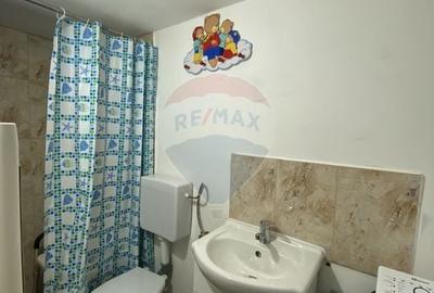 Casă cu 3 camere cu Teren 900 Mp în Laslea - 6