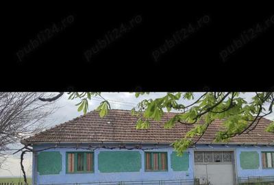 Casă cu 5 camere cu Teren 3313 Mp în Hodiș - 9