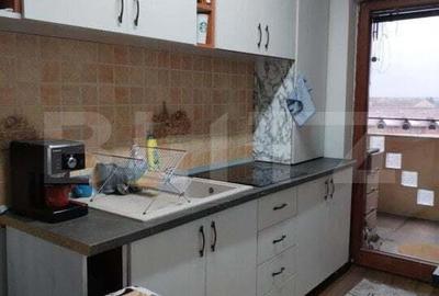 Apartament cu 3 camere decomandat, mobilat în Central - 2