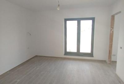 Casă cu 4 camere cu Teren 500 Mp în Blandiana - 5