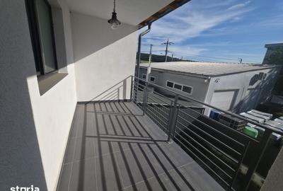 Casă cu 4 camere cu Teren 200 Mp în Livezeni - 12