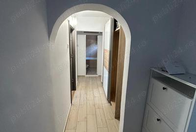 Apartament cu 3 camere decomandat în Piața Nouă - 4