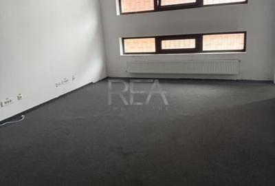 Spațiu comercial, de 150 mp, în P-ța Leul - 2