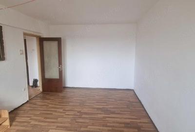 Apartament cu 2 camere decomandat în Malu Roșu - 8