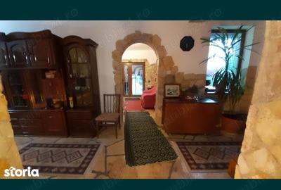 Casa de vanzare Targoviste - 6