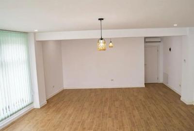 Spațiu comercial, de 54 mp, în Dornești