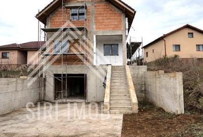 Casă individuală cu 4 camere cu Canalizare în Jucu de Sus - 1