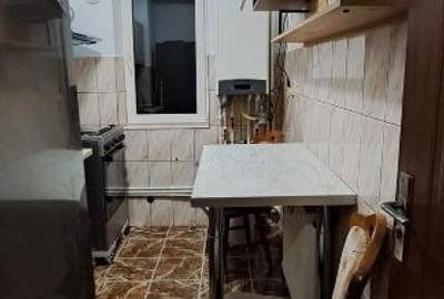Apartament cu 2 camere semidecomandat în Casa de Cultură - 3