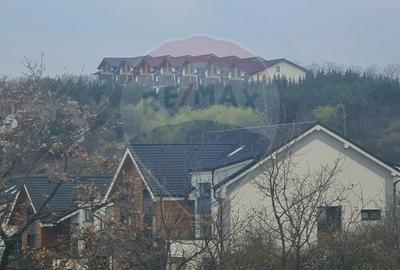 Apartament cu 2 camere decomandat în Cristian - 2