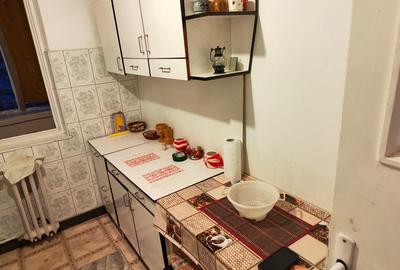 Vand apartament zona Torontalului Str. Brandusei - 8