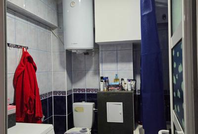 Apartament cu 2 camere decomandat în Central - 3