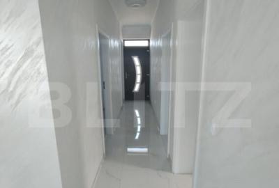 Casă cu 7 camere cu Teren 489 Mp în Central