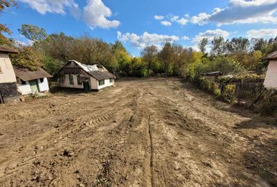 Casă cu 4 camere în Podenii Noi - 2