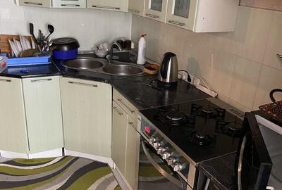 Garsonieră decomandată în Basarab