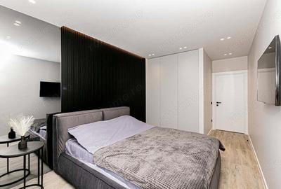 Apartament cu 3 camere semidecomandat în Central - 3