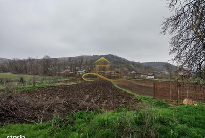 Casă cu 2 camere cu Canalizare în Parincea - 3