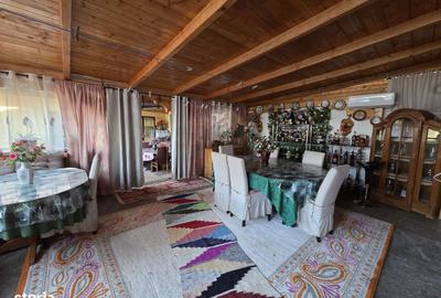 Casă cu 5 camere cu Teren 443 Mp în Central - 16