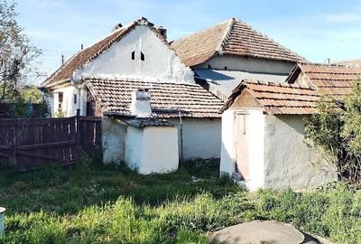Casă cu 5 camere cu Teren 1100 Mp în Opatița - 5