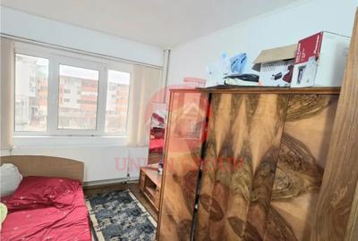 Apartament cu 3 camere decomandat în Casa de Cultură - 11