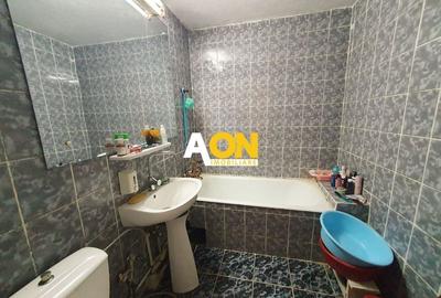 Apartament 3 camere, decomandat, 2 bai, zona Kaufland Apartament 3 camere, decomandat, 2 bai, zona Kaufland - 7