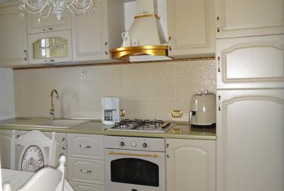 De vanzare apartament premium cu scara interioara , living ,  doua dormitoare - 3