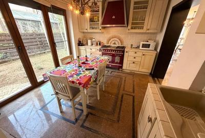 Casă cu 9 camere cu Teren 721 Mp în Crevedia - 18