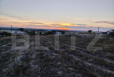 Teren intravilan Malu Mare 400 mp, cu deschidere de 20m si v - 3