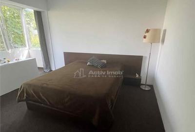 Apartament 3 camere - decomandat - bd.Timisoara - 2